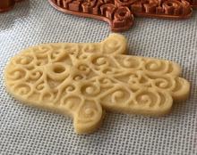 Load image into Gallery viewer, Hamsa Swirl EYE Cookie Cutter w/Fondant Embosser - 2-piece - 4&quot; or 8.5&quot;