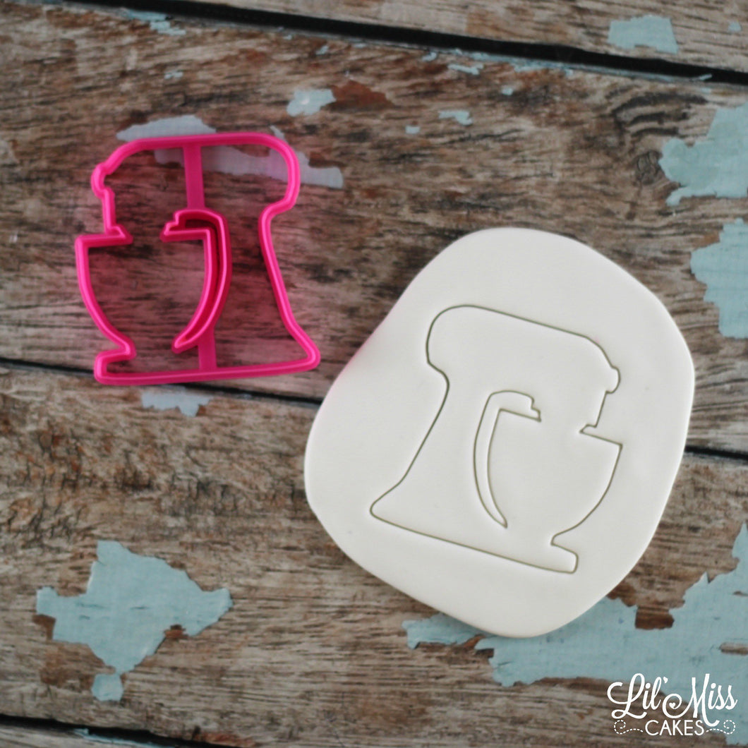 Stand Mixer Cutter | Lil Miss Cakes